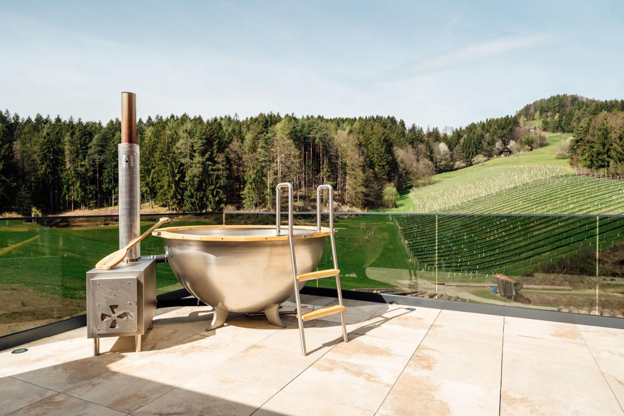 Chalet "Troadkostn" Mit Finnischer Panoramasauna & Edelstahl Hot Tub Eibiswald Zewnętrze zdjęcie